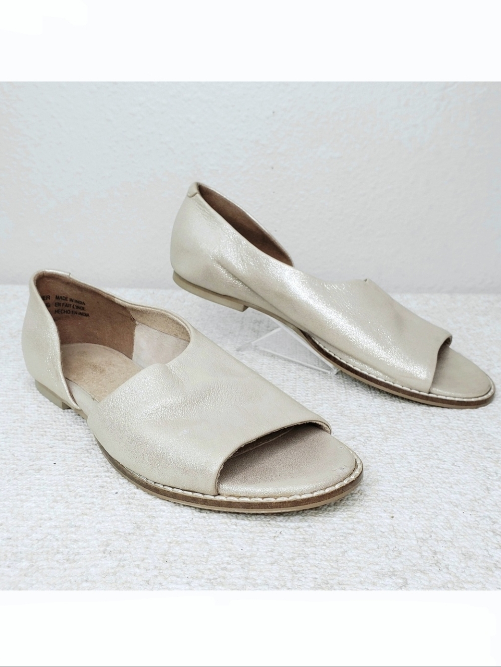 Anthropologie Souvenir D'orsay Open-Toe Flats US 7 Metallic Leather Sandals